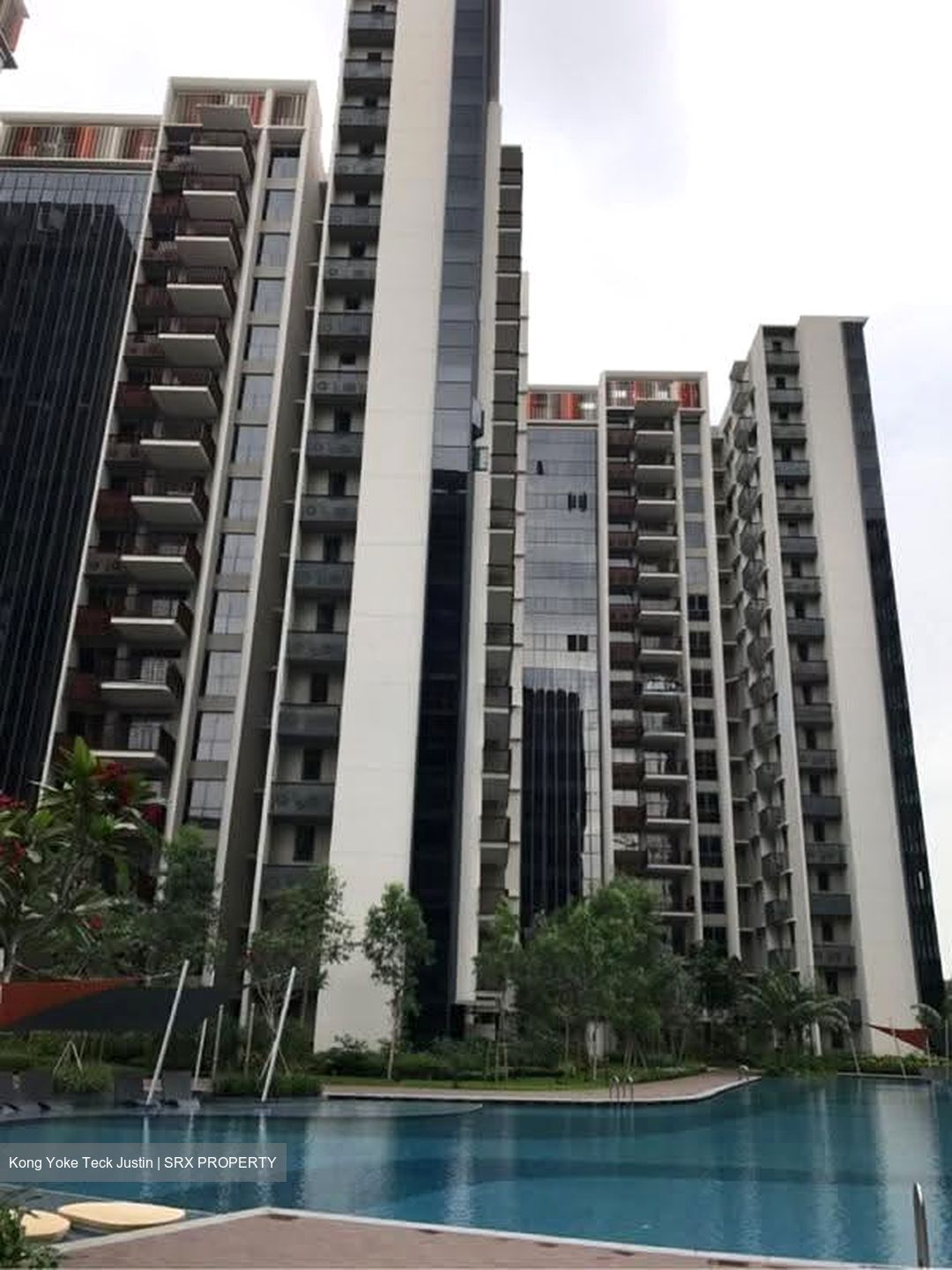 Lakeville (D22), Condominium #606938331